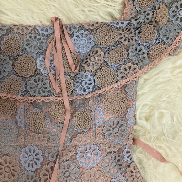 ALEXIS Lace Pattern Square Neckline Romper - Picture 10 of 16